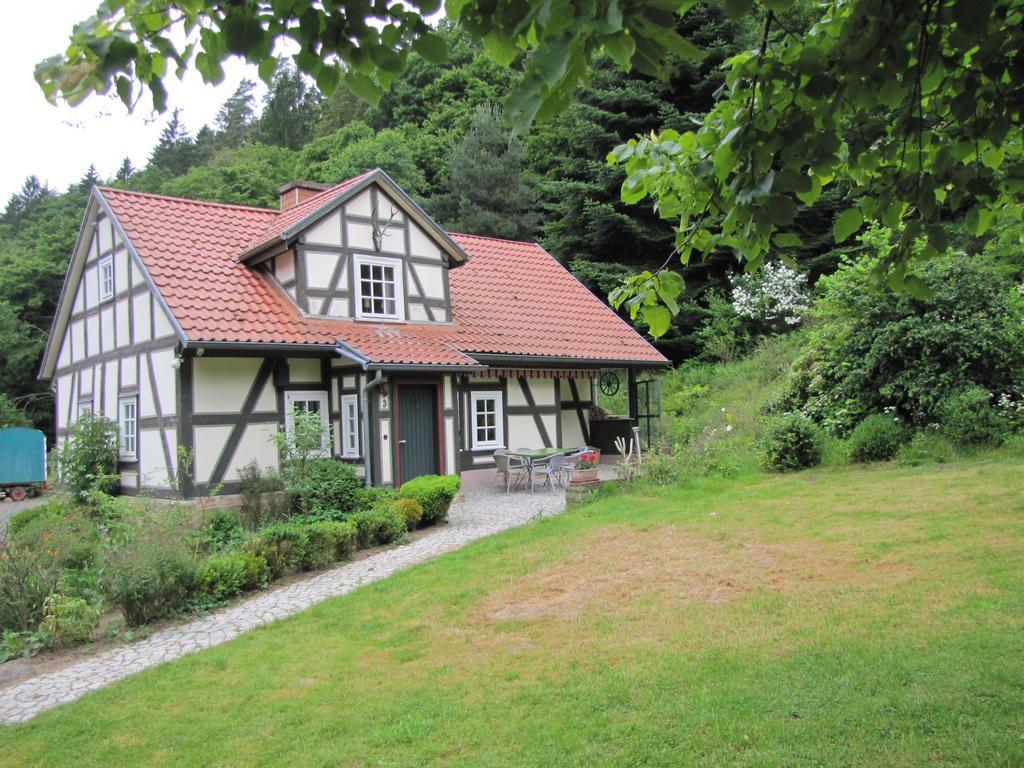Hof Guttels Waldgasthof Ferienpension روتنبرغ ان در فل الغرفة الصورة